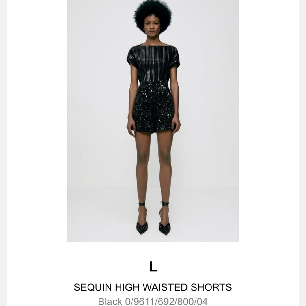 Zara black high waisted sequin shorts. Size L. NWT
